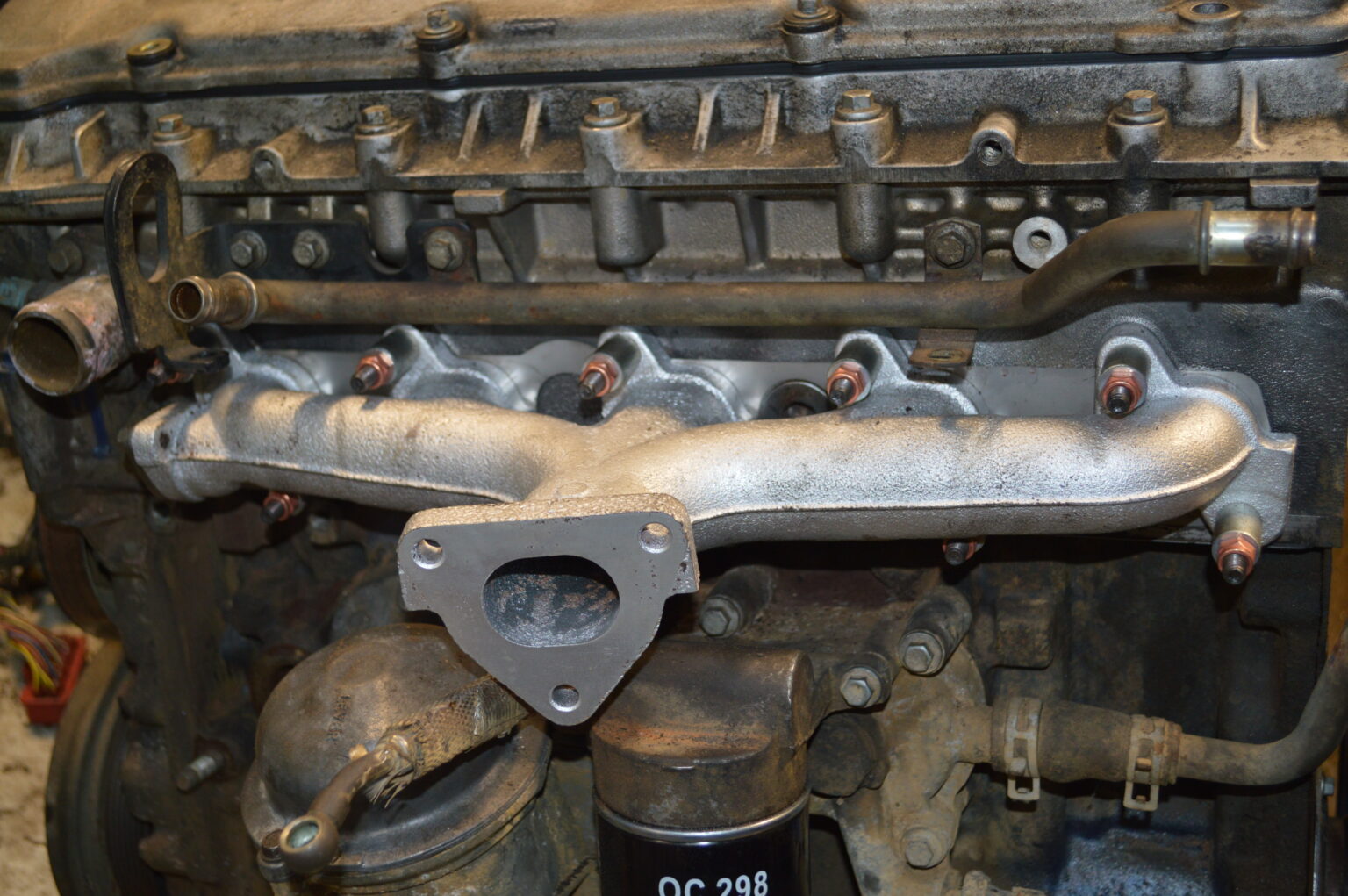 Skimmed & Dewebbed TD5 Manifold Hadley Services